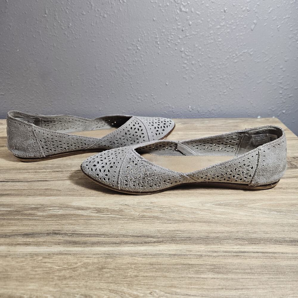 TOMS Jutti Perforated Grey Suede Flat Loafers Women's 8.5 CottageCore Minimalist